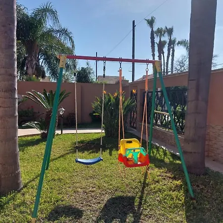 アパートホテル Casa Con Giardino Giacalone *